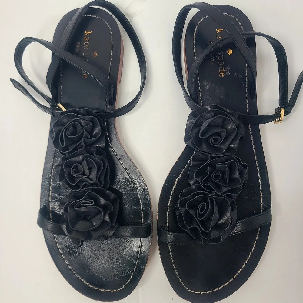 Kate Spade New York Caryl Black Leather Rosette Flower Flat Sandals Size 9.5